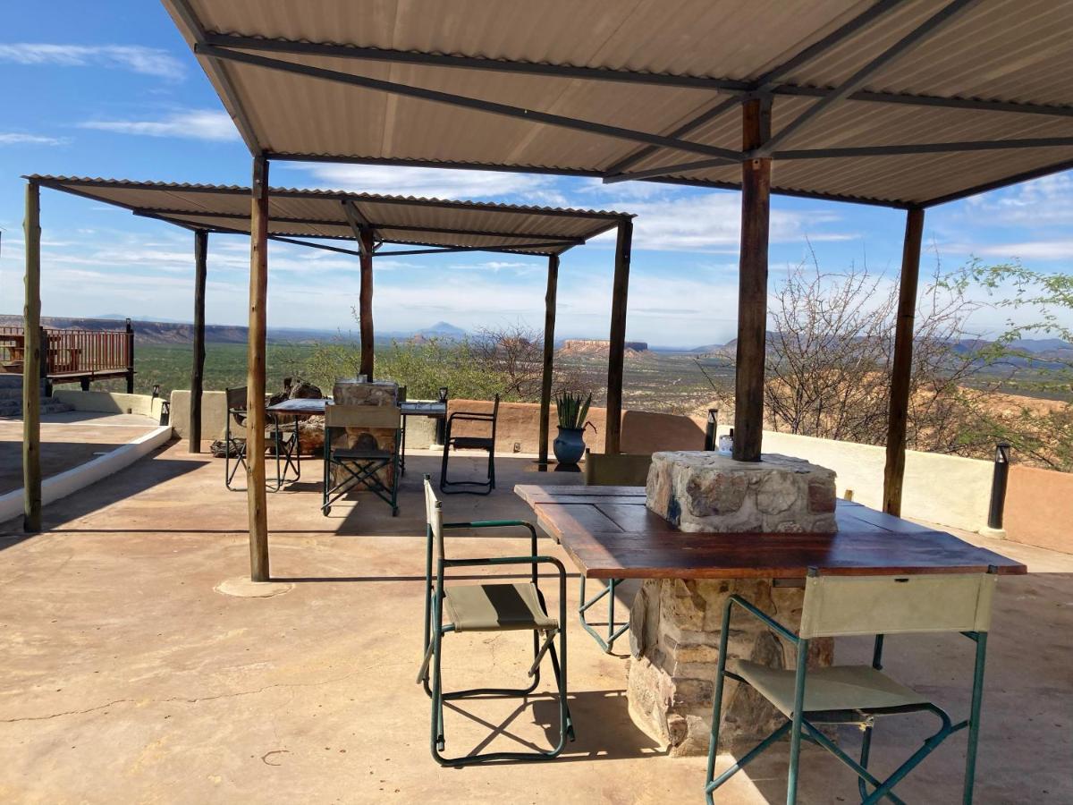 Ugab Terrace Lodge Vingerklip Esterno foto
